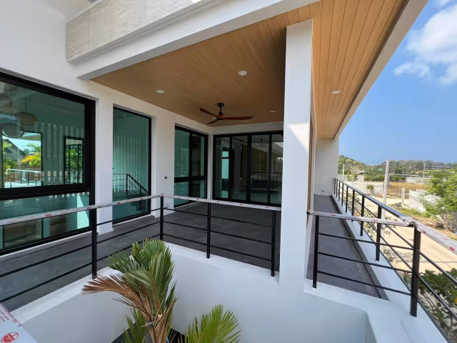 Baan Komuth - wille na Phuket - 4