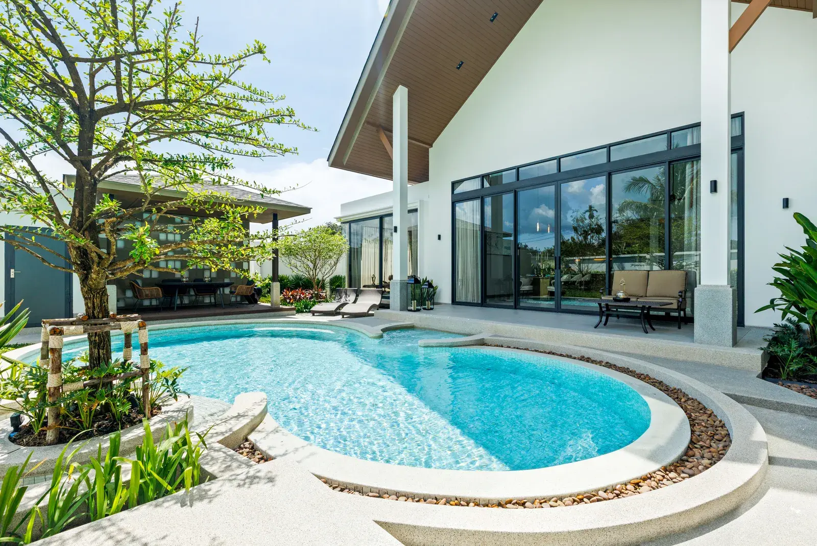 Erawana Creek - Phuket Villas