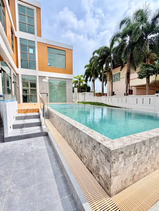 NAI Villas Lagoon Chalong - 380 sqm villa presale - 3