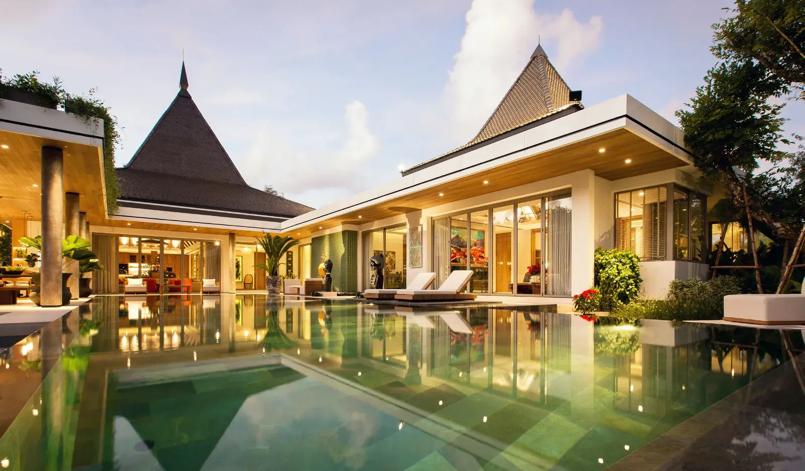 Punyisa Cocos - wille na Phuket