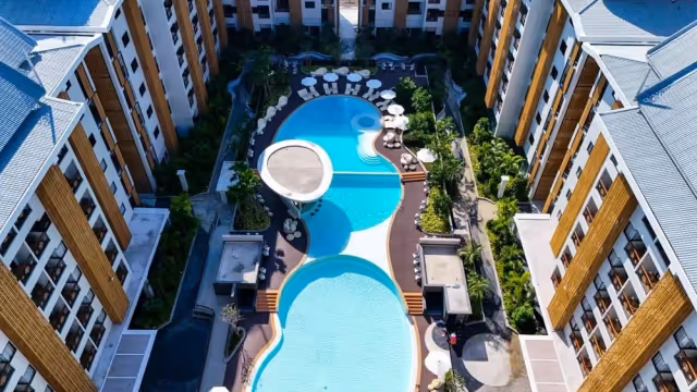 Wyndham Jomtien Pattaya - completed condo-hotel on the Gulf of Thailand - 3